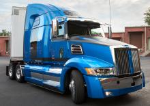 Sattelzugmaschinen/SZM Western Star 5700 XE 40