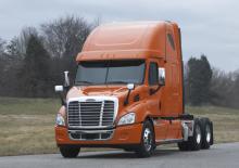 Sattelzugmaschinen/SZM Freightliner Cascadia 113 72 XT Detroit DD13