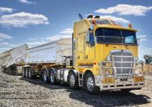 Sattelzugmaschinen/SZM Kenworth K200 1.7M Day Cab MX15 8x4