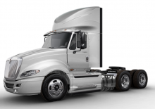 Sattelzugmaschinen/SZM International PROSTAR 122 Hi-Rise Sleeper Navistar N13 6x4