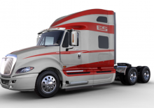 Sattelzugmaschinen/SZM International Prostar ES 122 73