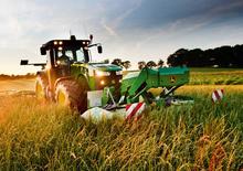 Heckmähwerke Scheiben m. Aufbereiter John Deere 388