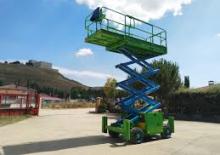 Scherenbühnen auf Rädern EMC PE 12
