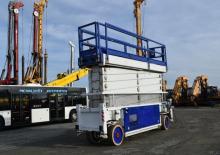 Scherenbühnen auf Rädern Liftlux SL 245-25