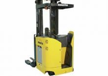 Schmalgang-Gabelstapler VNA Komatsu FR23K-3