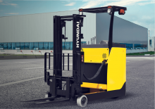 Schubstapler Elektro Hyundai 30BR-9