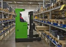 Schubstapler Elektro Cesab R 212