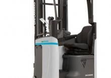 Schubstapler Elektro UniCarriers UND 140 DTFV