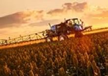 Selbstfahrende Feldspritzen New Holland DEFEND 3500HC