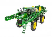 Selbstfahrende Feldspritzen John Deere R4038