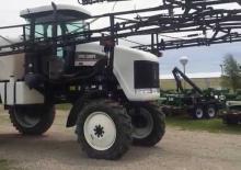 Selbstfahrende Feldspritzen Challenger SpraCoupe 7450