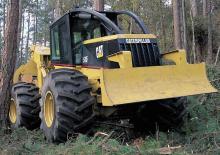 Spezialrückeschlepper Caterpillar 515