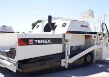 Straßenfertiger auf Ketten Terex CR462