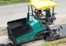 Straßenfertiger auf Ketten Vögele Super 1500