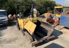 Straßenfertiger auf Ketten IR-ABG Titan 223