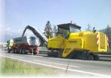 Straßenfräsen Bomag BM 2000/50