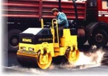 Tandem-Vibrowalzen Bomag BW 100 ADM-2