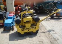 Tandem-Vibrowalzen Bomag BW 75 S-2