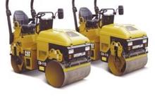 Tandem-Vibrowalzen Caterpillar CB 113
