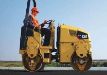 Tandem-Vibrowalzen Caterpillar CB14