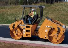 Tandem-Vibrowalzen Case DV210