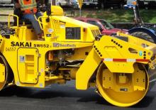 Tandem-Vibrowalzen Sakai SW652-1