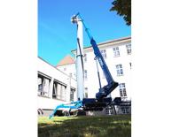 Teleskoparbeitsbühnen auf Raupen TEUPEN LEO27T