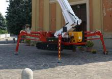 Teleskoparbeitsbühnen auf Rädern Easy Lift R300WHY