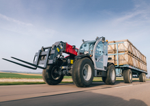 Teleskopen starr Massey Ferguson TH.7038 H