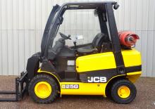 Teleskopen starr JCB TLT25G-HL
