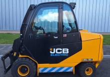 Teleskopen starr JCB TLT30-23D   