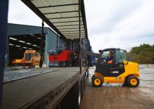 Teleskopen starr JCB TLT30D  
