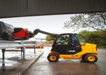 Teleskopen starr JCB TLT35D