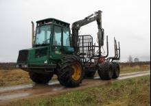 Tragschlepper Timberjack 1010