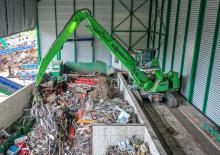 Umschlagmaschinen Sennebogen 830R E 