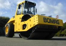 Walzenzüge Bomag BW 216 D-4