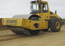 Walzenzüge Bomag BW 219 D-4