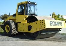 Walzenzüge Bomag BW 226 PDH-4