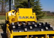 Walzenzüge Sakai SV204T