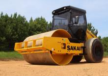 Walzenzüge Sakai SV640D