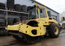 Walzenzüge Bomag BW 213 PDH-4