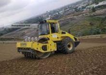 Walzenzüge Bomag BW 214 PDHC-4