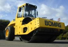 Walzenzüge Bomag BW 216 D-4
