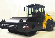 Walzenzüge YTO LTD626H