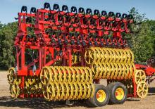 Wiesen- u. Ackerwalzen Väderstad Rexius T 1020