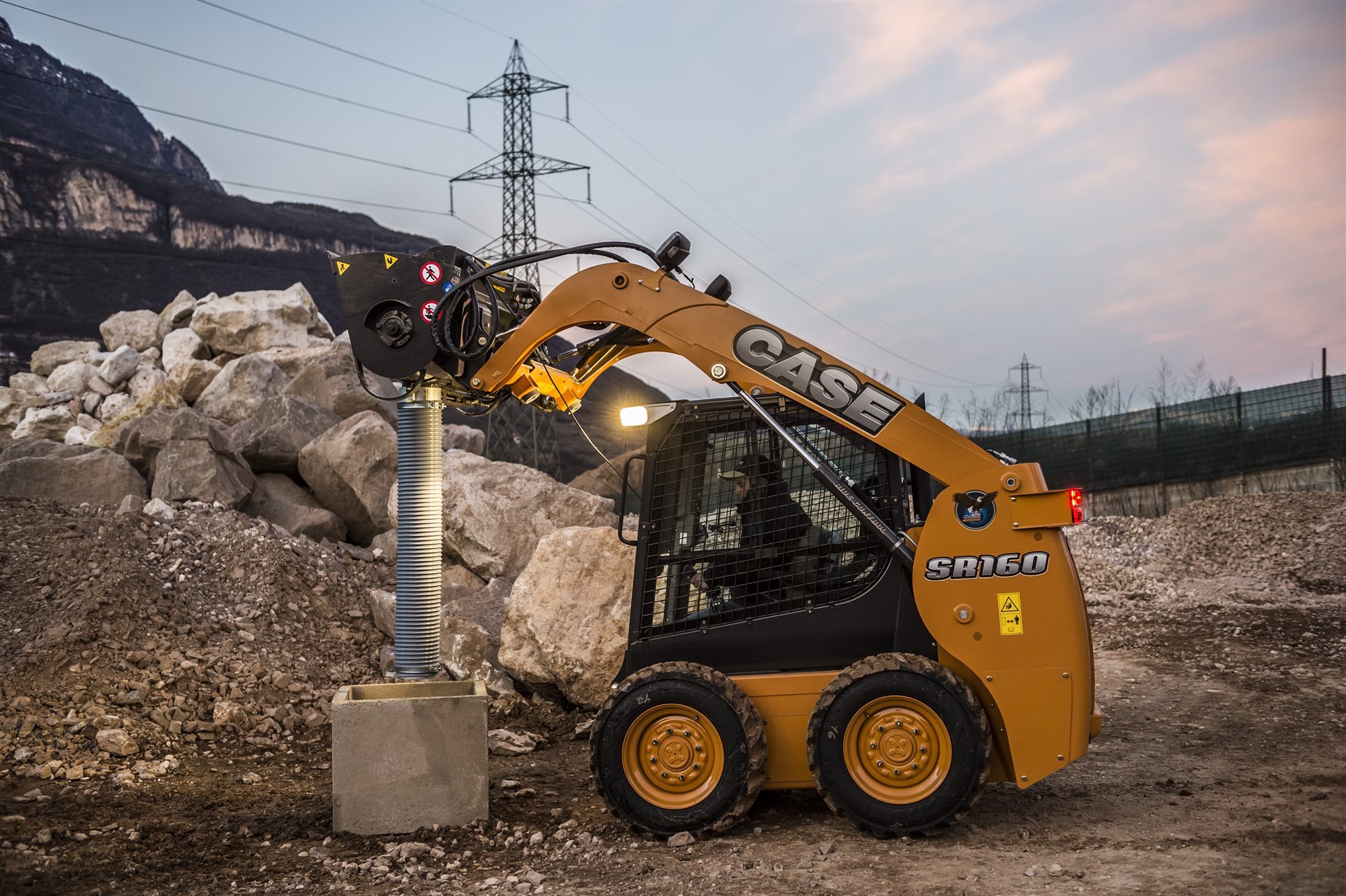 Case SR160 Technische Daten des Kompaktladers (2014 2024) LECTURA Specs