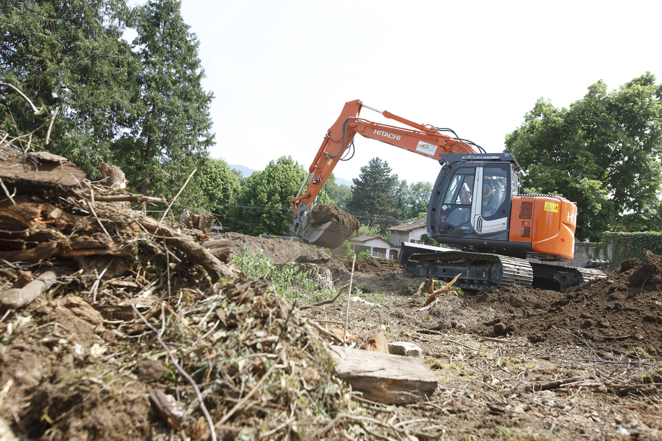 Hitachi ZX 135 US-3 Bagger technische Daten (2008 - 2013